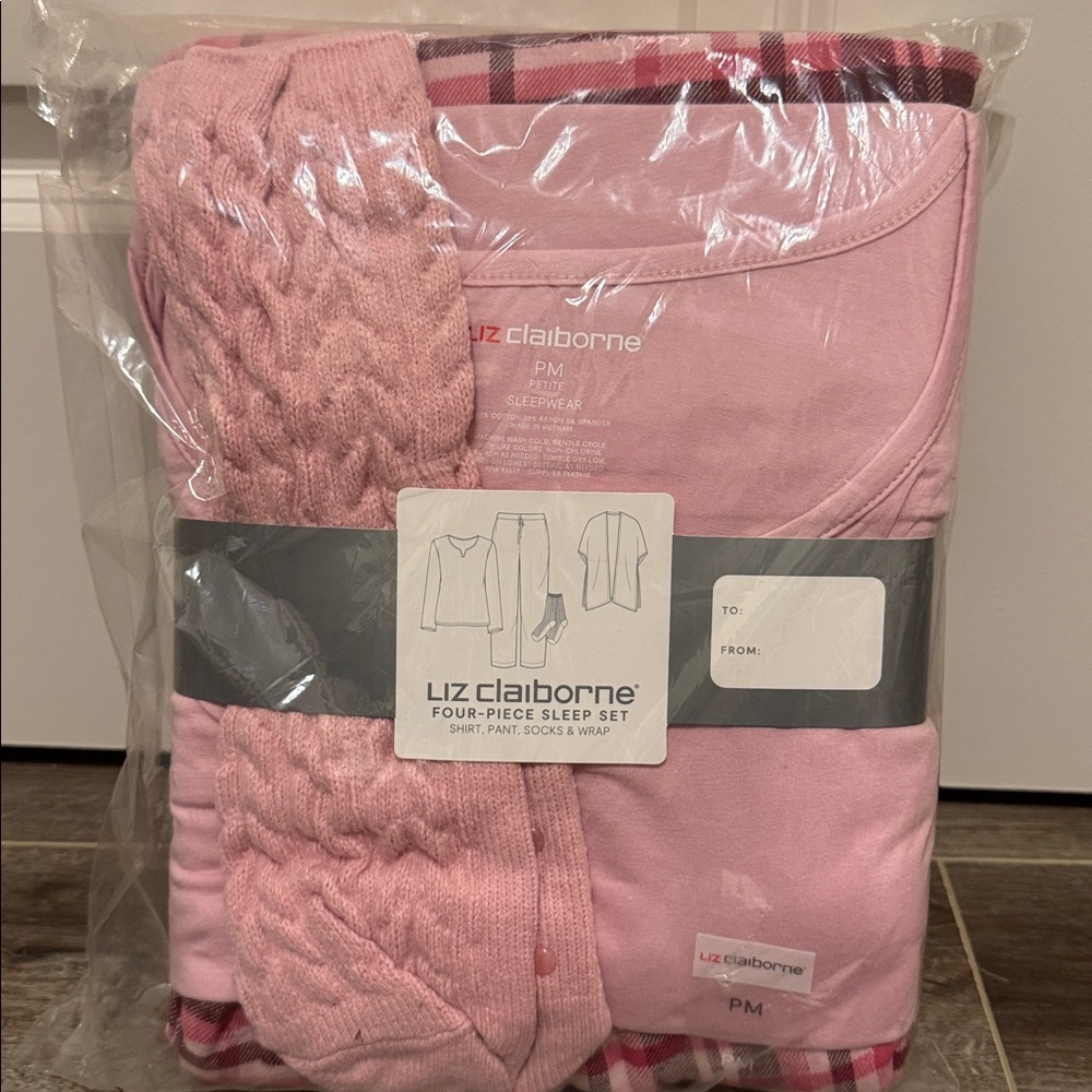 Liz Claiborne Pink and Gray Loungewear Set